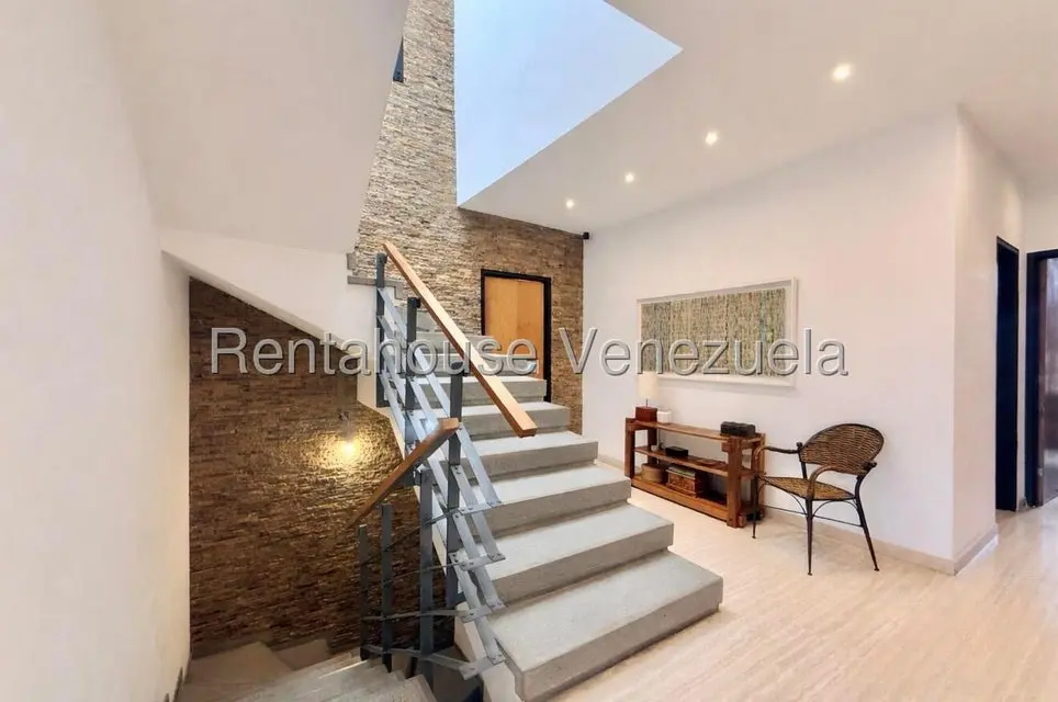 Apartamento (Multiples Niveles) en Venta en Los Samanes, Distrito Metropolitano - 5