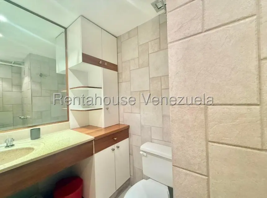 Apartamento (Multiples Niveles) en Venta en Los Samanes, Distrito Metropolitano - 47