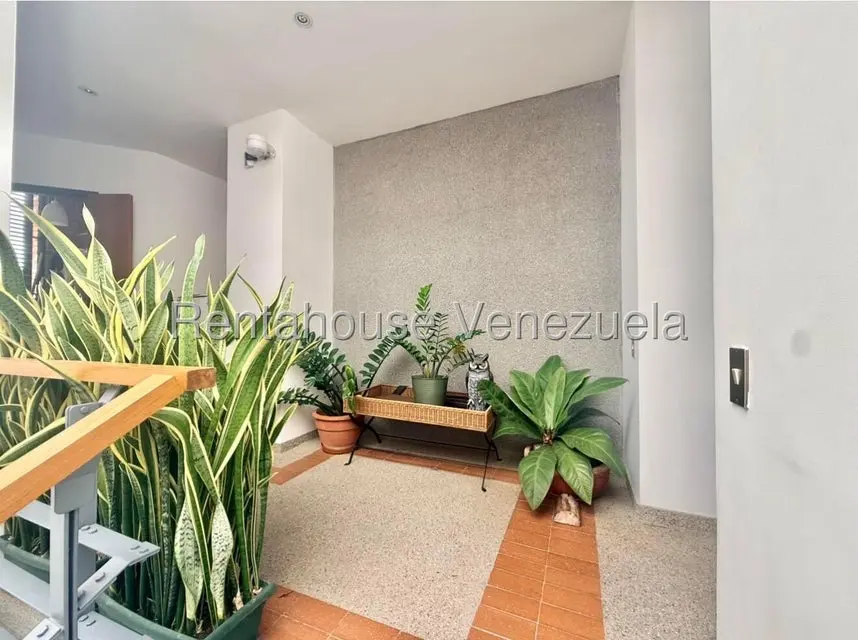 Apartamento (Multiples Niveles) en Venta en Los Samanes, Distrito Metropolitano - 52