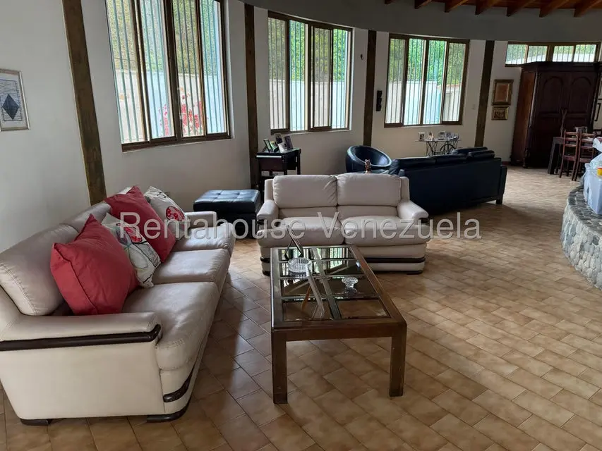 Casa (1 Nivel) en Venta en Guataparo Country Club, Carabobo - 2