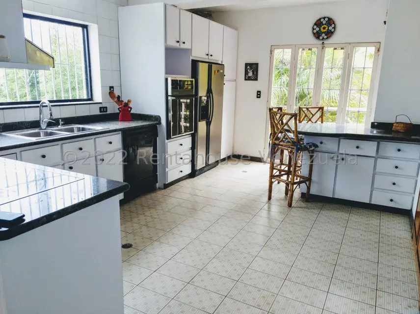 Casa (Duplex) en Alquiler en Oripoto, Distrito Metropolitano - 2