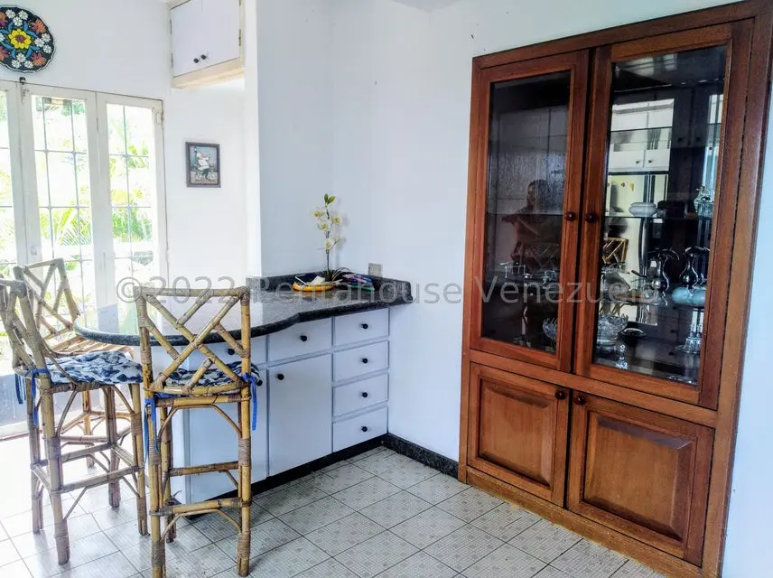 Casa (Duplex) en Alquiler en Oripoto, Distrito Metropolitano - 3