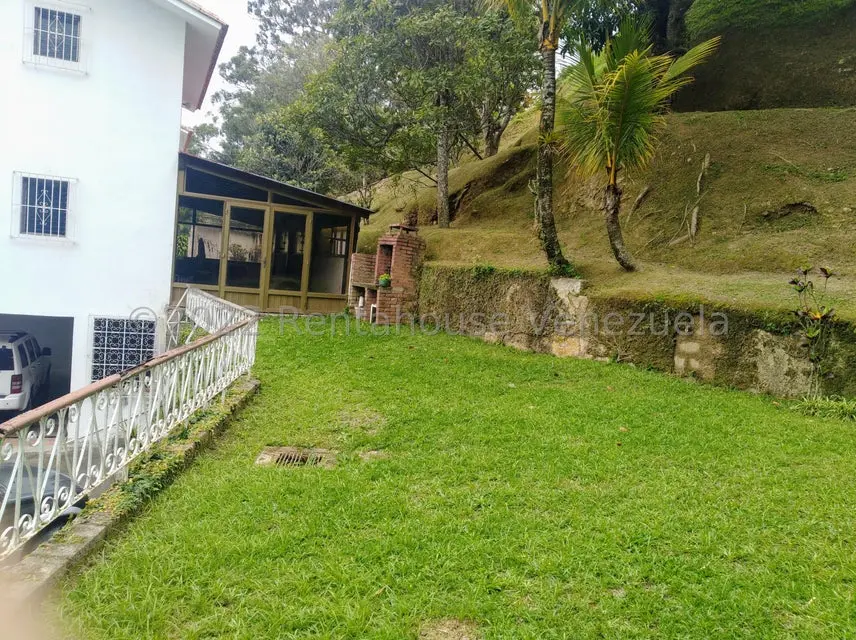 Casa (Duplex) en Alquiler en Oripoto, Distrito Metropolitano - 32