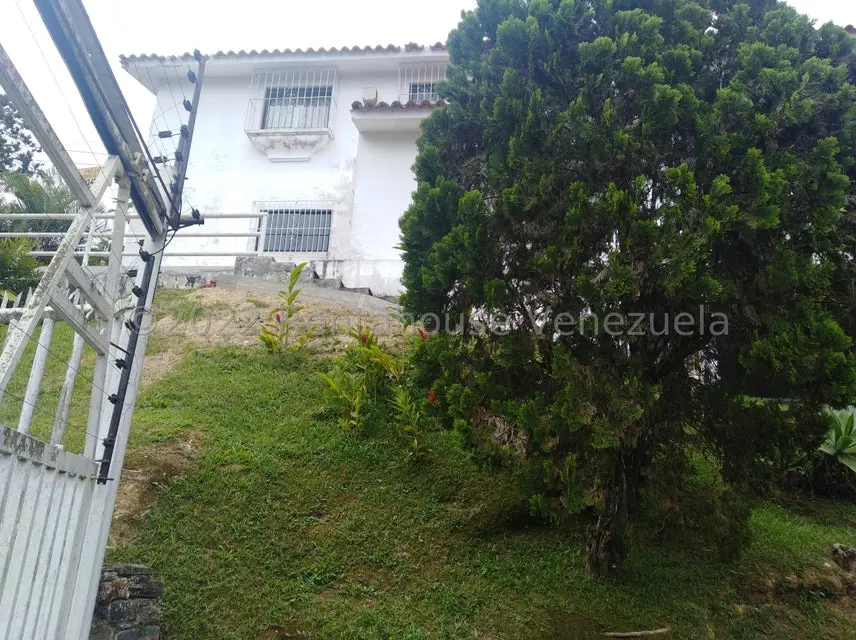 Casa (Duplex) en Alquiler en Oripoto, Distrito Metropolitano - 38