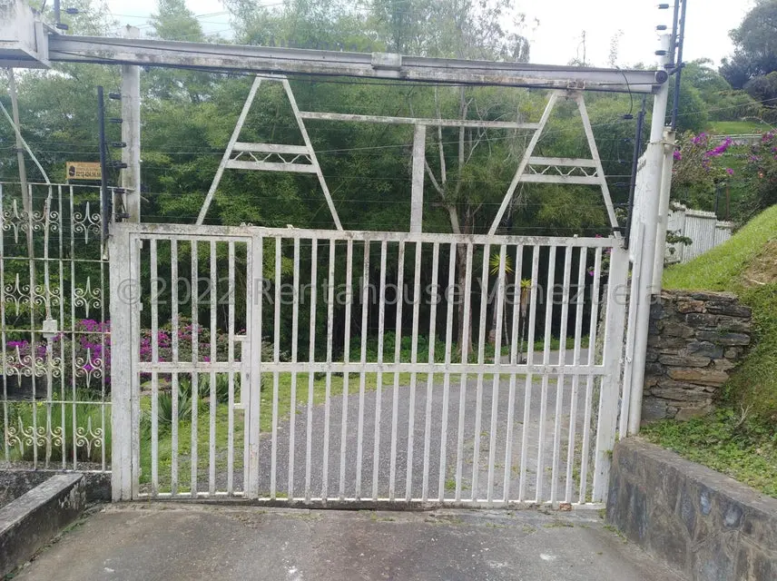 Casa (Duplex) en Alquiler en Oripoto, Distrito Metropolitano - 39