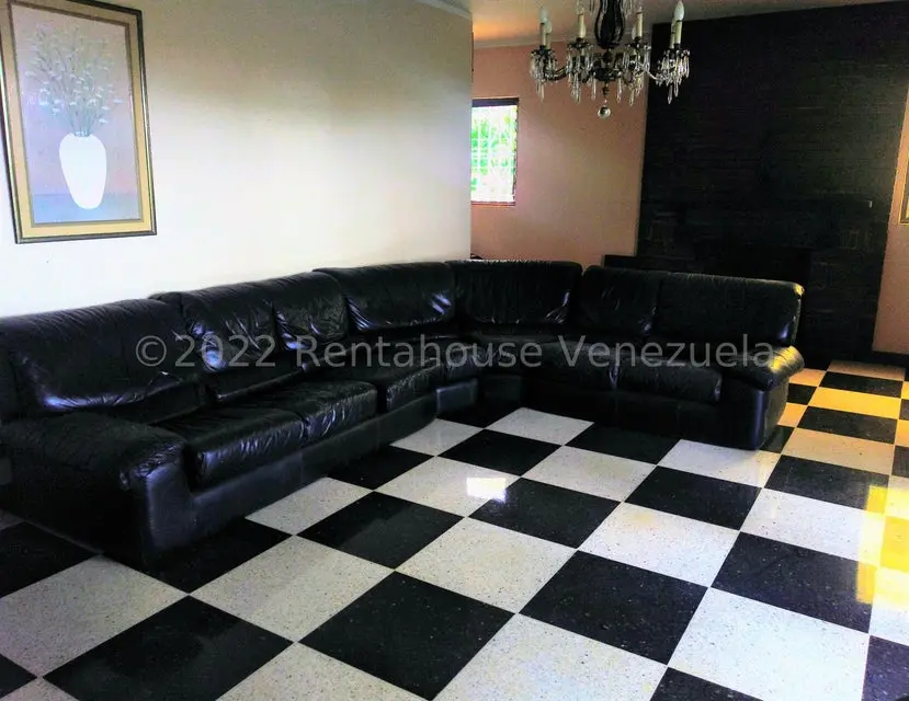 Casa (Duplex) en Alquiler en Oripoto, Distrito Metropolitano - 9