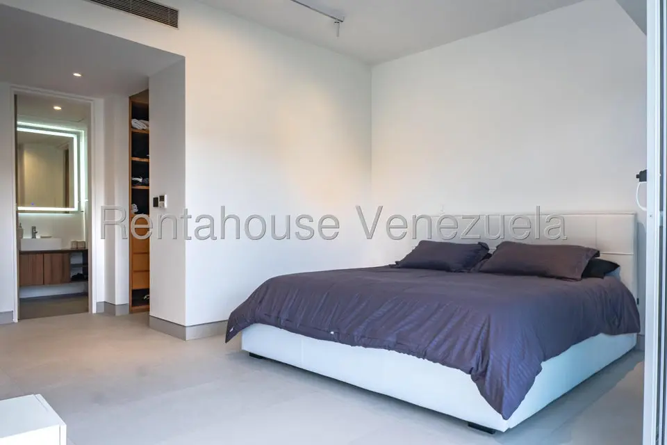 Apartamento (1 Nivel) en Alquiler en Los Naranjos de Las Mercedes, Distrito Metropolitano - 15