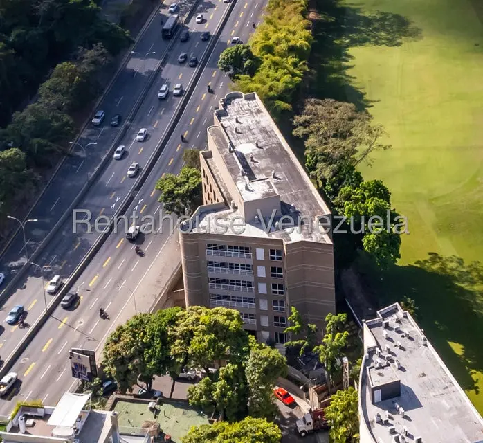 Apartamento (1 Nivel) en Alquiler en Los Naranjos de Las Mercedes, Distrito Metropolitano - 18