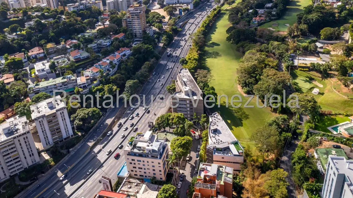 Apartamento (1 Nivel) en Alquiler en Los Naranjos de Las Mercedes, Distrito Metropolitano - 19