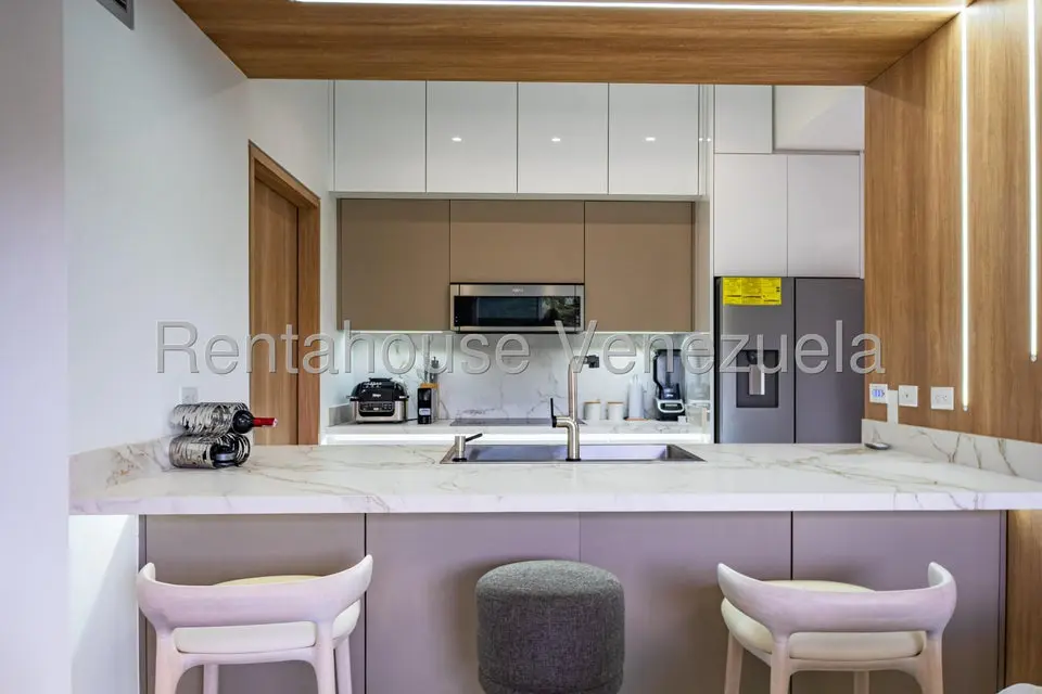 Apartamento (1 Nivel) en Alquiler en Los Naranjos de Las Mercedes, Distrito Metropolitano - 6
