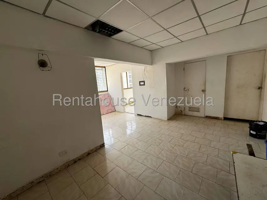 Apartamento (1 Nivel) en Venta en San Martin, Distrito Metropolitano - 23