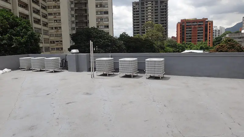 Comercial (Edificio) en Venta en Los Dos Caminos, Distrito Metropolitano - 33