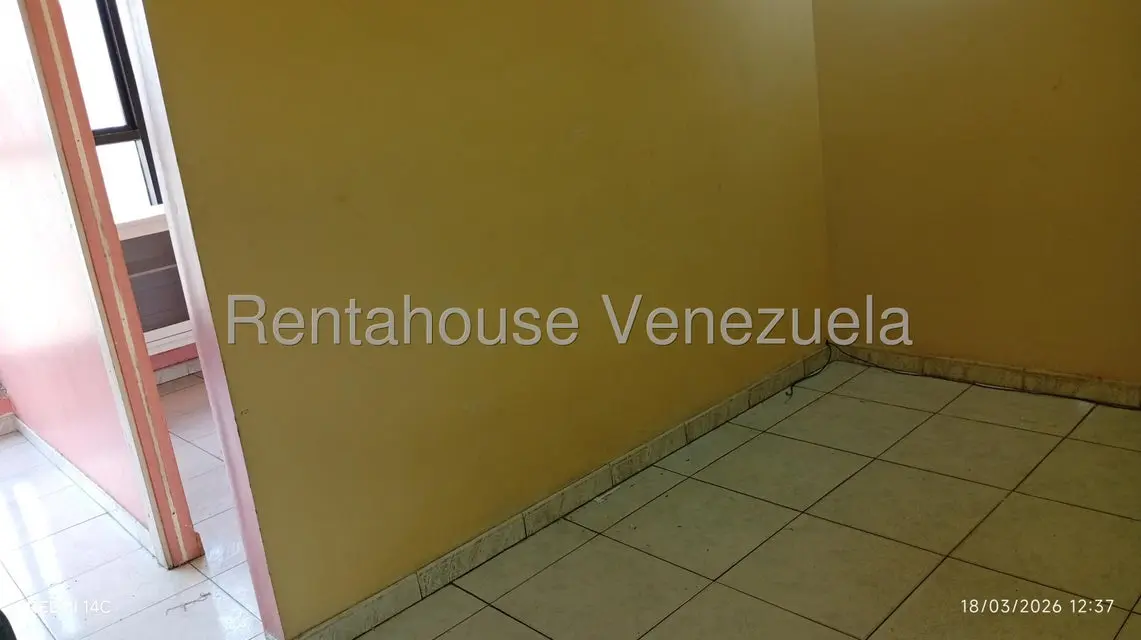 Comercial (Local Comercial) en Alquiler en La Pastora, Distrito Metropolitano - 11