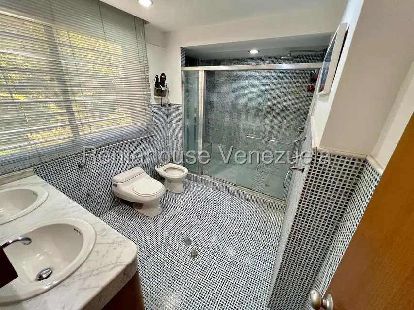 Apartamento (Duplex) en Alquiler en La Boyera, Distrito Metropolitano - 19