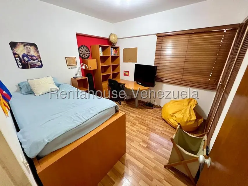Apartamento (Duplex) en Alquiler en La Boyera, Distrito Metropolitano - 21