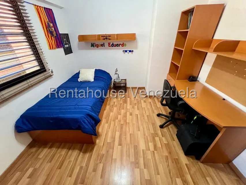 Apartamento (Duplex) en Alquiler en La Boyera, Distrito Metropolitano - 24