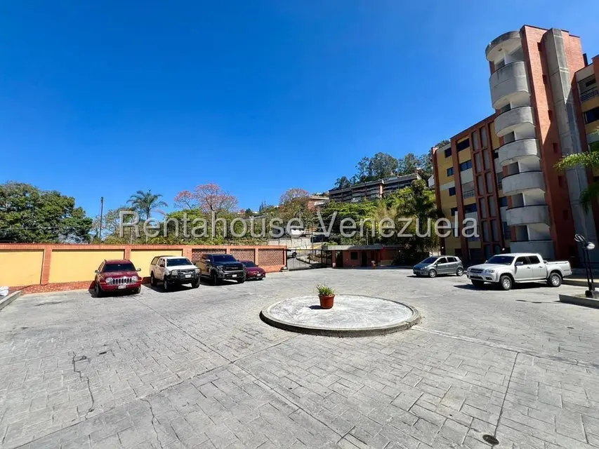 Apartamento (Duplex) en Alquiler en La Boyera, Distrito Metropolitano - 28