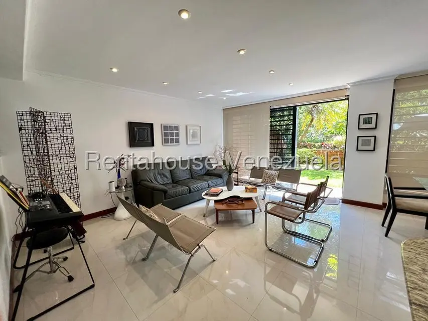 Apartamento (Duplex) en Alquiler en La Boyera, Distrito Metropolitano - 4