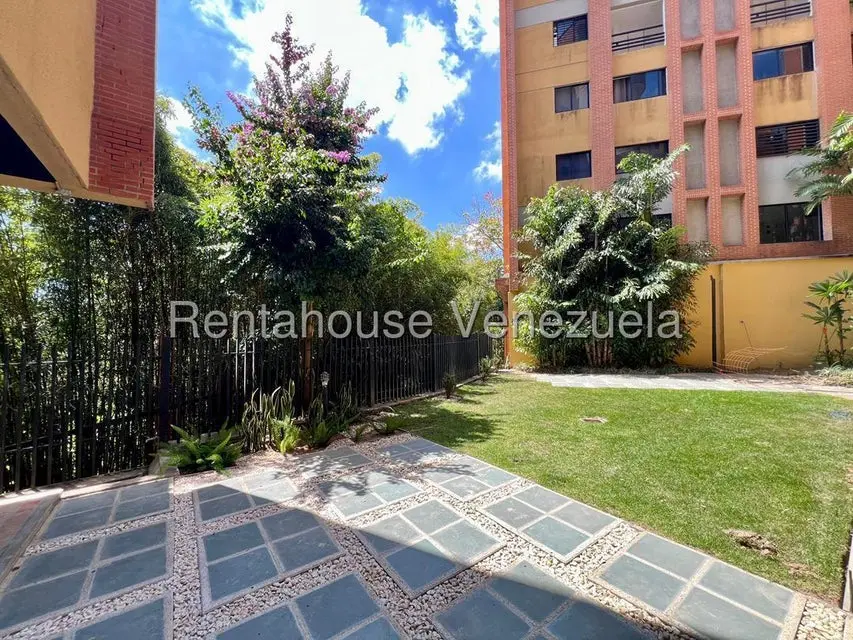 Apartamento (Duplex) en Alquiler en La Boyera, Distrito Metropolitano - 31