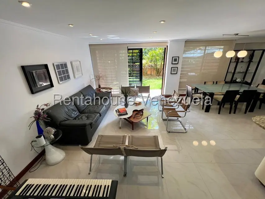 Apartamento (Duplex) en Alquiler en La Boyera, Distrito Metropolitano - 6