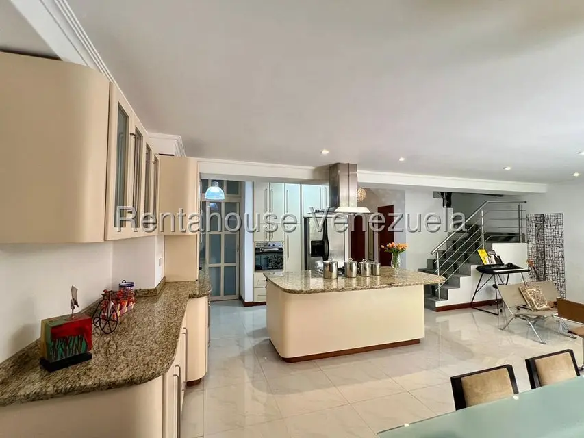 Apartamento (Duplex) en Alquiler en La Boyera, Distrito Metropolitano - 10
