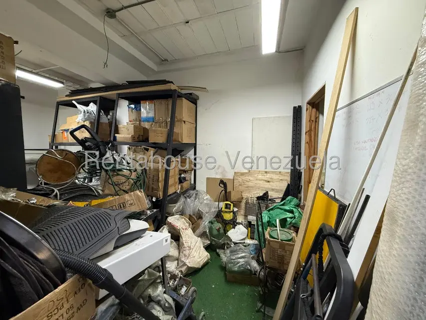 Comercial (Local Comercial) en Venta en Catia, Distrito Metropolitano - 14