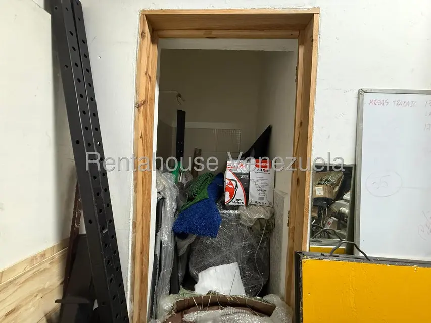 Comercial (Local Comercial) en Venta en Catia, Distrito Metropolitano - 15