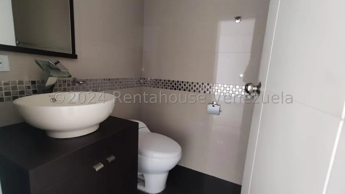 Comercial (Oficina) en Alquiler en Zona Este, Lara - 14