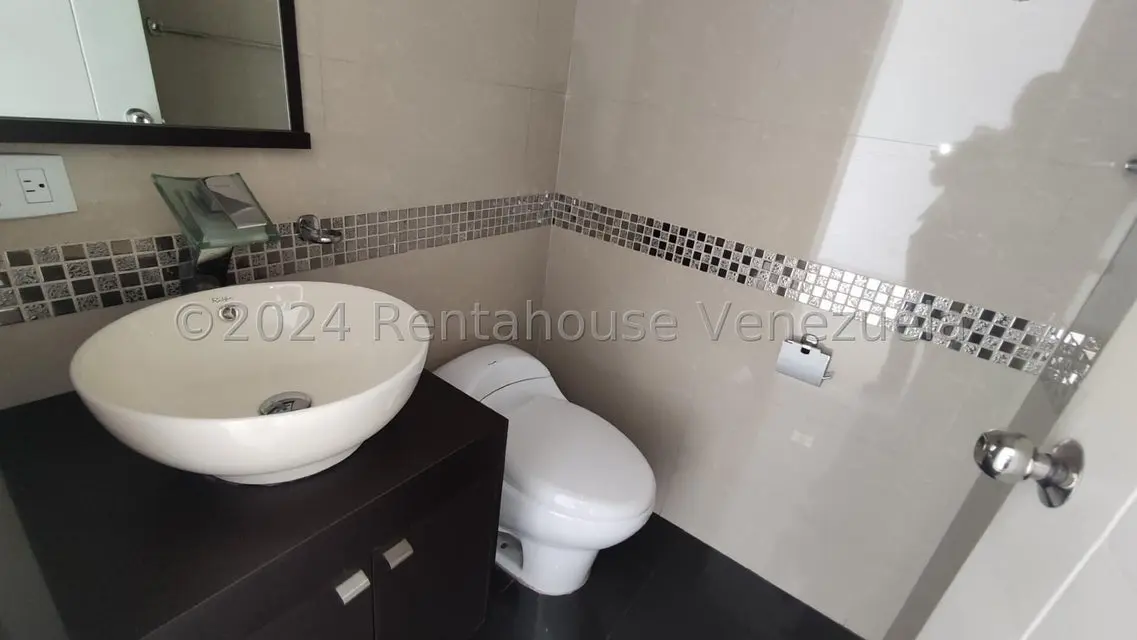 Comercial (Oficina) en Alquiler en Zona Este, Lara - 15