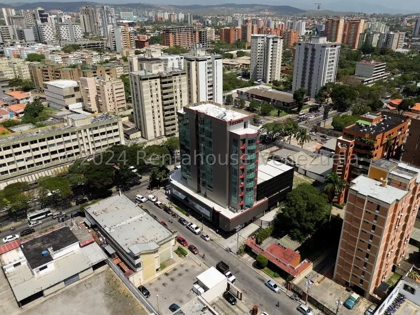 Comercial (Oficina) en Alquiler en Zona Este, Lara - 29
