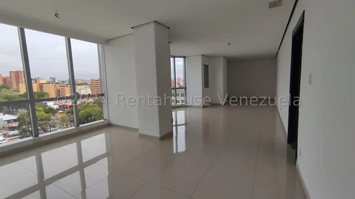 Comercial (Oficina) en Alquiler en Zona Este, Lara - 6