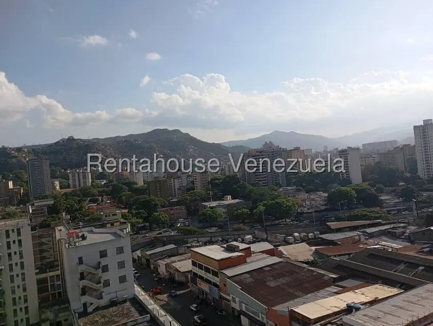 Apartamento (1 Nivel) en Venta en Quinta Crespo, Distrito Metropolitano - 14