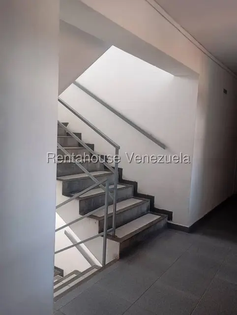 Apartamento (1 Nivel) en Venta en Quinta Crespo, Distrito Metropolitano - 3