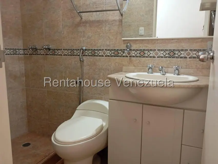 Apartamento (1 Nivel) en Venta en Quinta Crespo, Distrito Metropolitano - 21