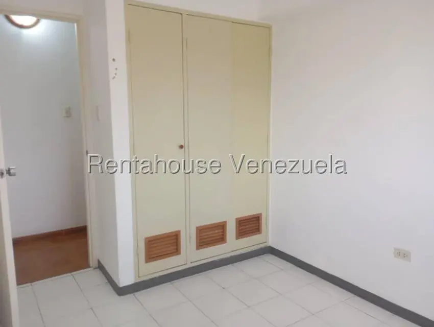 Apartamento (1 Nivel) en Venta en Quinta Crespo, Distrito Metropolitano - 23