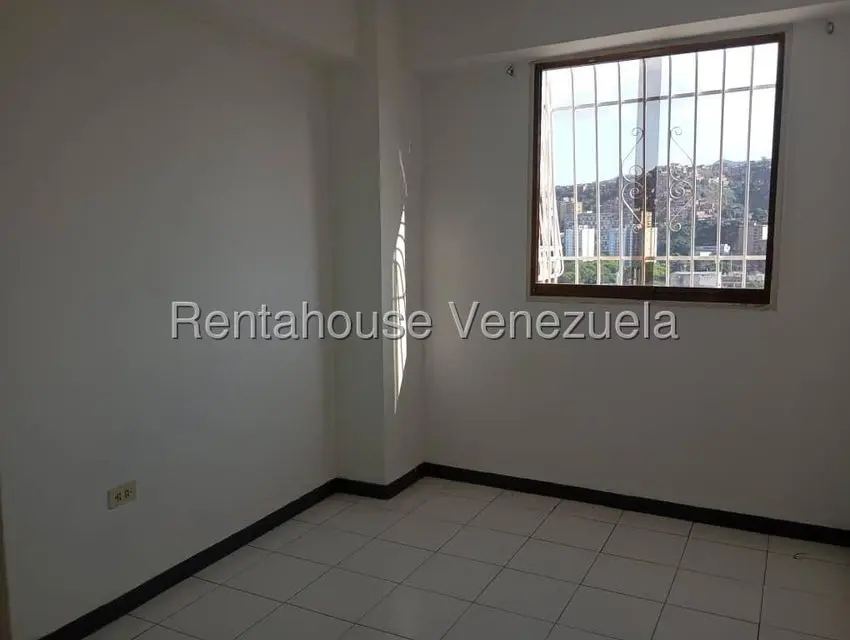 Apartamento (1 Nivel) en Venta en Quinta Crespo, Distrito Metropolitano - 24