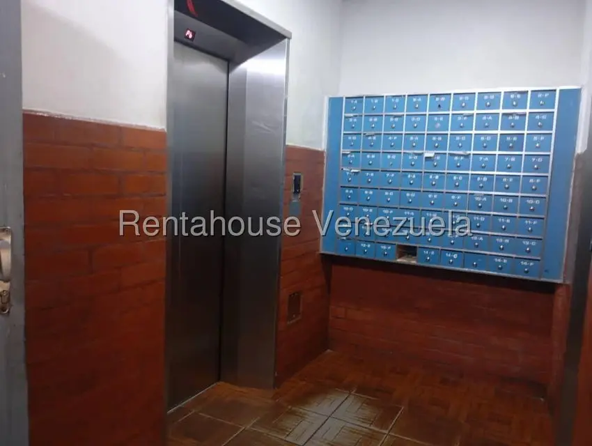 Apartamento (1 Nivel) en Venta en Quinta Crespo, Distrito Metropolitano - 28