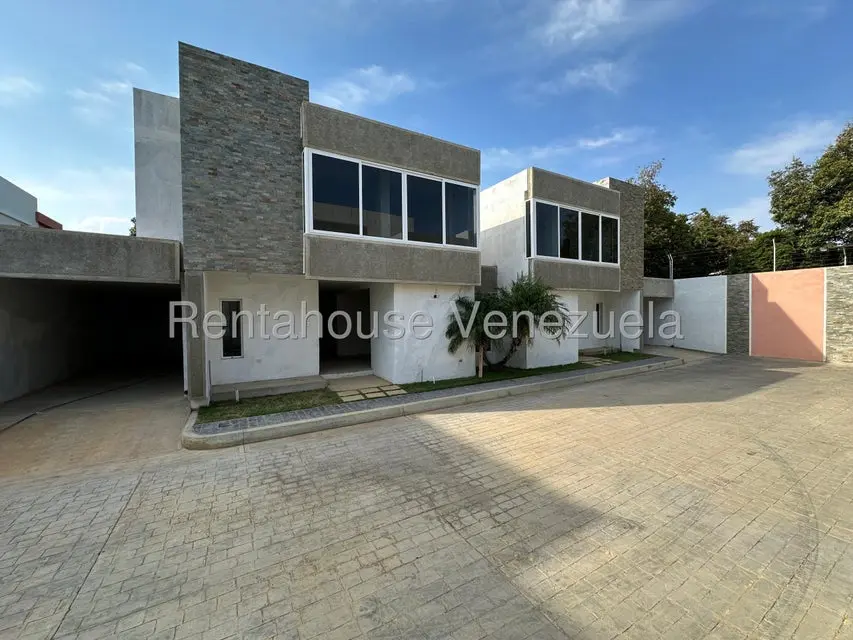 Casa (Duplex) en Venta en Sector San Bosco, Falcon - 5