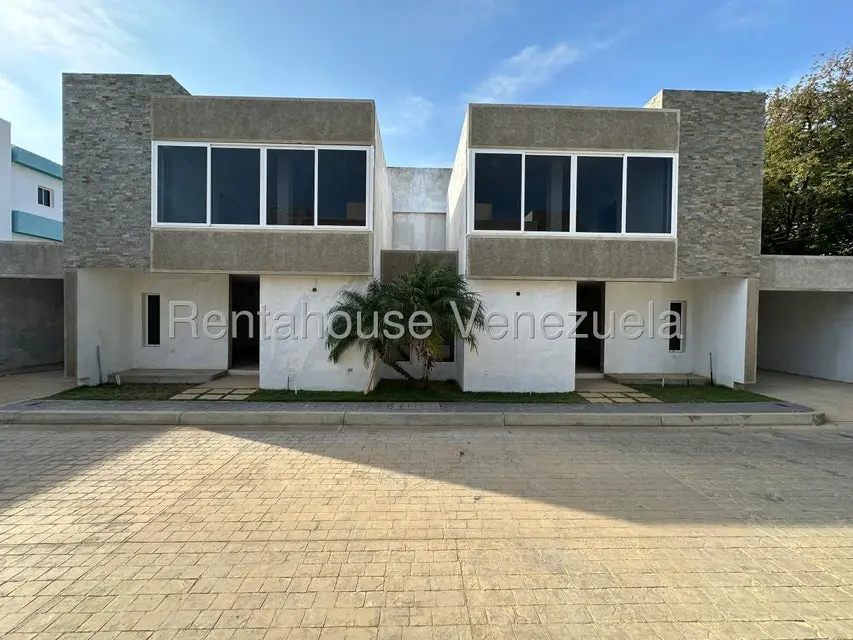 Casa (Duplex) en Venta en Sector San Bosco, Falcon - 6