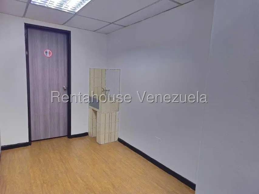 Comercial (Oficina) en Alquiler en Los Ruices, Distrito Metropolitano - 16