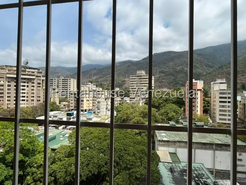 Apartamento (1 Nivel) en Venta en San Bernardino, Distrito Metropolitano - 13