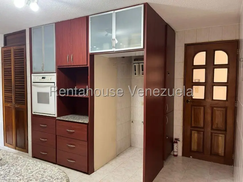 Apartamento (1 Nivel) en Venta en San Bernardino, Distrito Metropolitano - 14