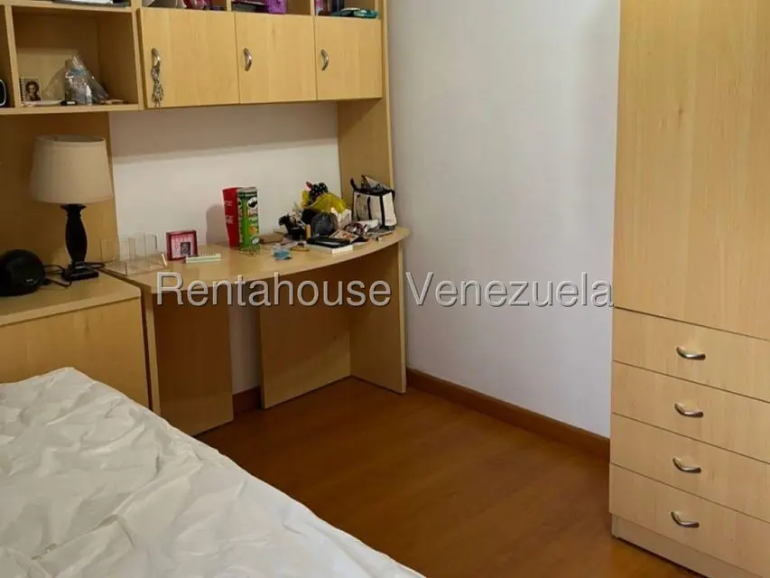 Apartamento (1 Nivel) en Venta en San Bernardino, Distrito Metropolitano - 22