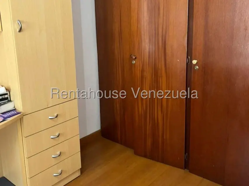 Apartamento (1 Nivel) en Venta en San Bernardino, Distrito Metropolitano - 25