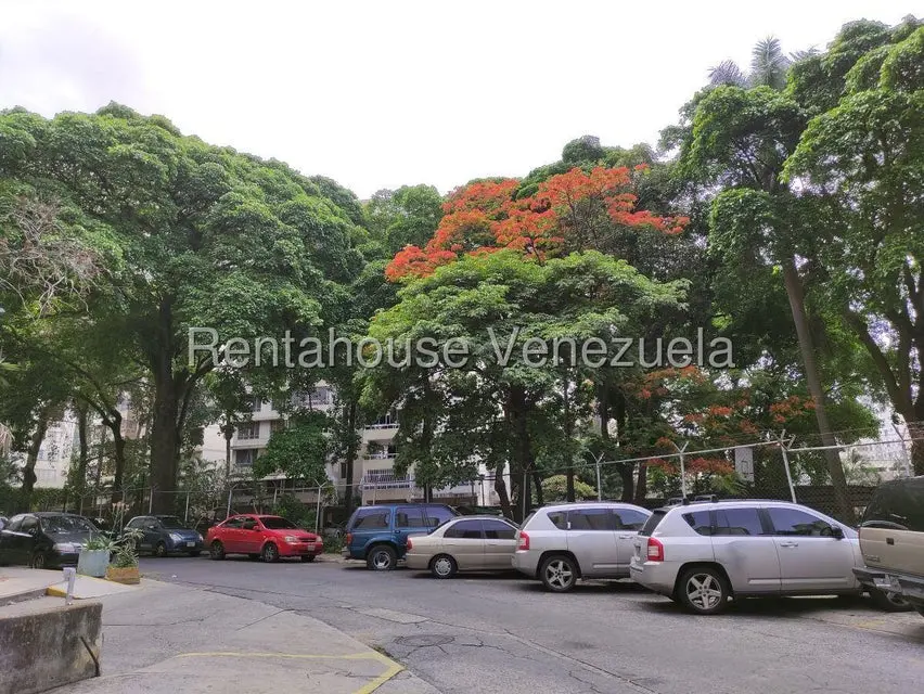 Apartamento (1 Nivel) en Venta en San Bernardino, Distrito Metropolitano - 33