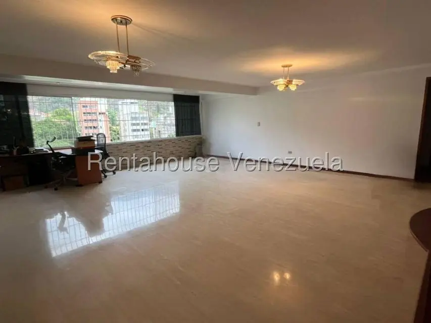 Apartamento (1 Nivel) en Venta en San Bernardino, Distrito Metropolitano - 5