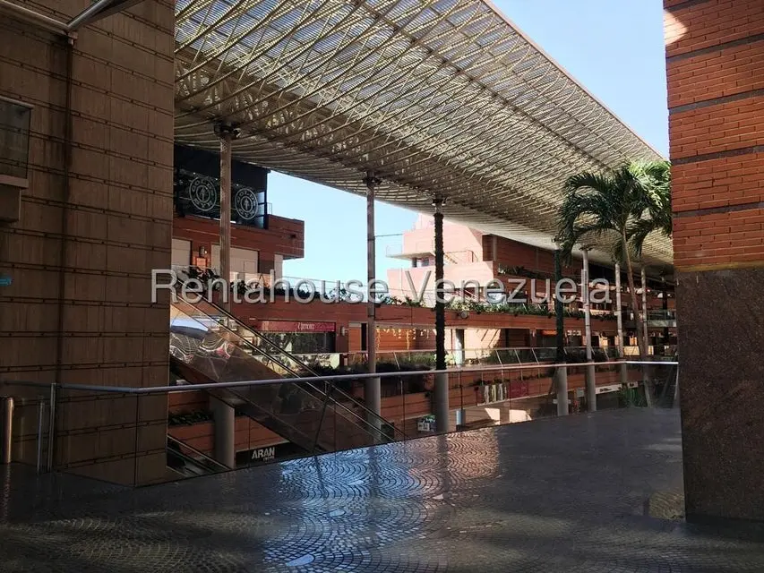 Comercial (Local Comercial) en Venta en La Castellana, Distrito Metropolitano - 2