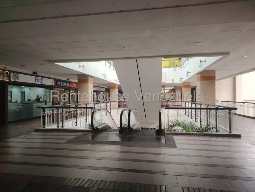 Comercial (Local Comercial) en Venta en Prados del Este, Distrito Metropolitano - 15