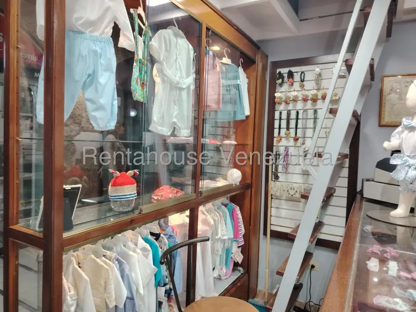 Comercial (Local Comercial) en Venta en Prados del Este, Distrito Metropolitano - 9