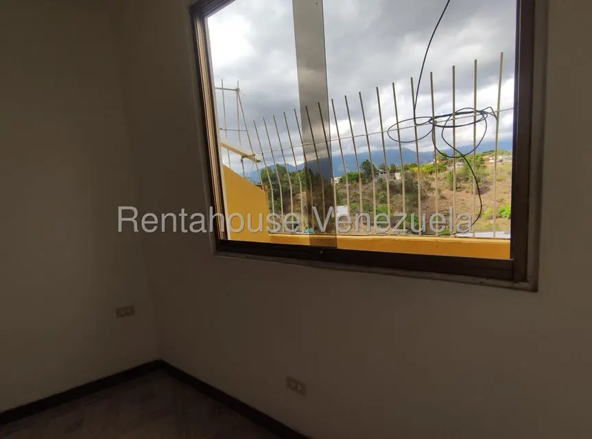 Anexo (1 Nivel) en Alquiler en Lomas de La Trinidad, Distrito Metropolitano - 23